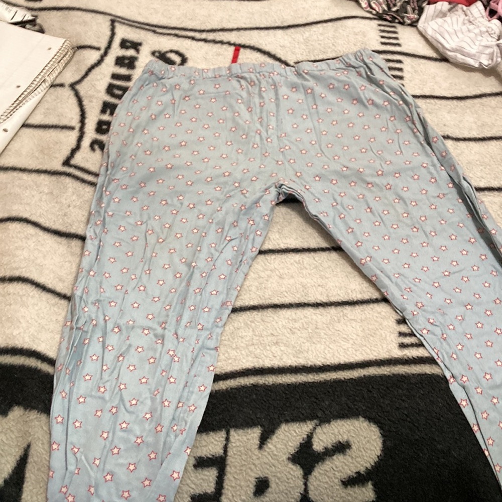 Victoria’s Secret & Matching 2-Pc Pajama Set w/ Star Print - Picture 5 of 9